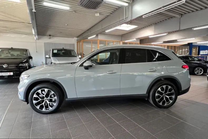 Mercedes-Benz GLC 300 (Clasa GLC) din 2025 cu 39.625 km - oferta MER246629 - foto 7