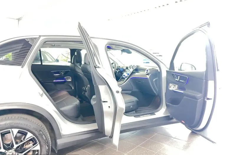Mercedes-Benz GLC 300 (Clasa GLC) din 2025 cu 39.625 km - oferta MER246629 - foto 14