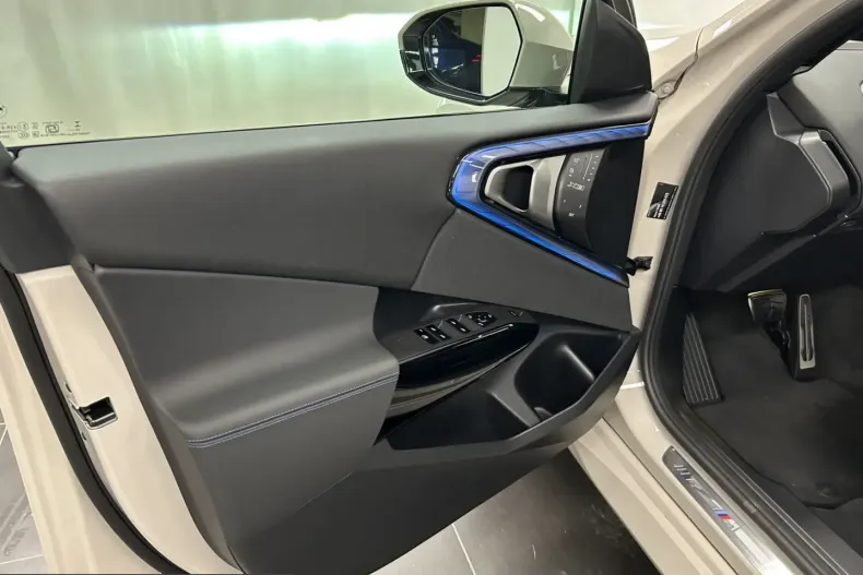 BMW X3 (Seria X) din 2025 cu 12.339 km - oferta BMW246632 - foto 28