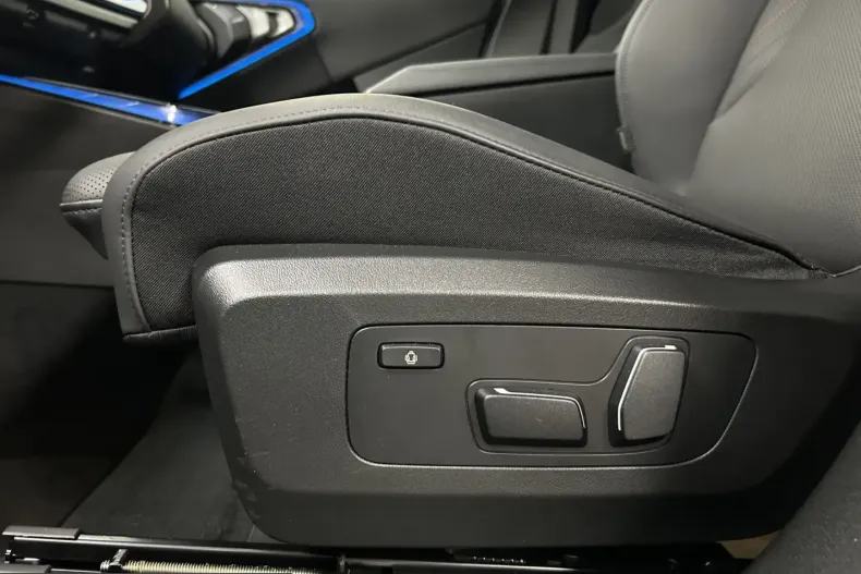 BMW X3 (Seria X) din 2025 cu 12.339 km - oferta BMW246632 - foto 31
