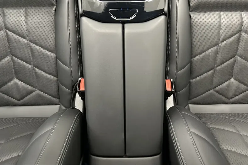 BMW 520 (Seria 5) din 2025 cu 15.100 km - oferta BMW246636 - foto 17