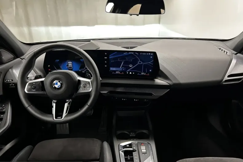 BMW 116 (Seria 1) din 2025 cu 5.894 km - oferta BMW246639 - foto 5