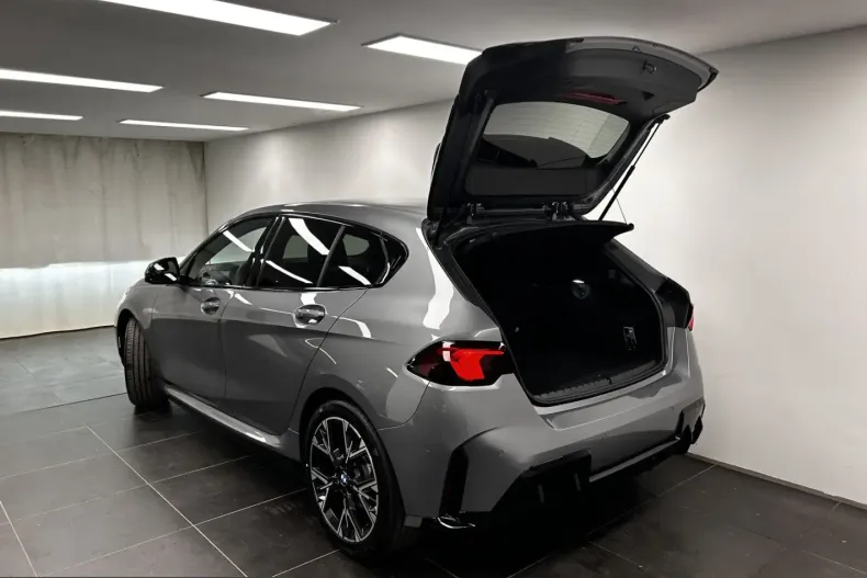 BMW 116 (Seria 1) din 2025 cu 5.894 km - oferta BMW246639 - foto 10