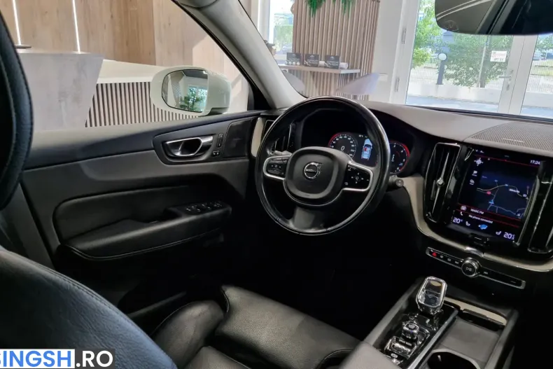 Volvo XC60 din 2021 cu 149.430 km - oferta VOL246642 - foto 9
