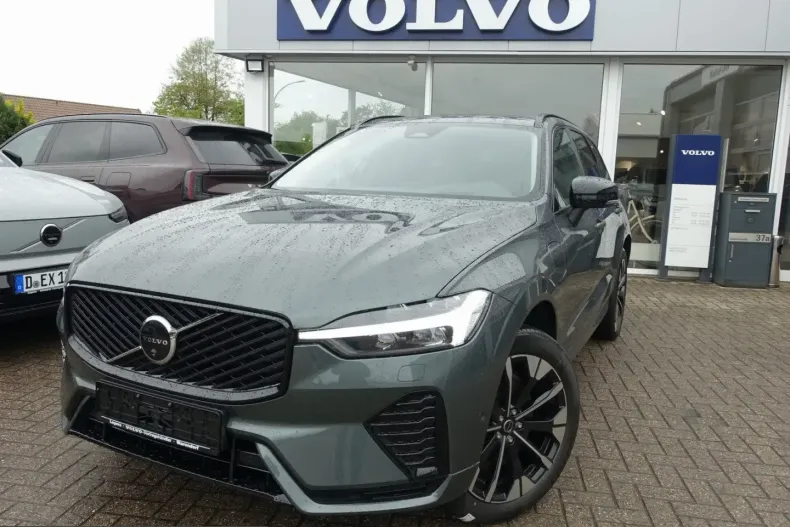 Volvo XC60 din 2025 cu 11.900 km - oferta VOL246644 - foto 1