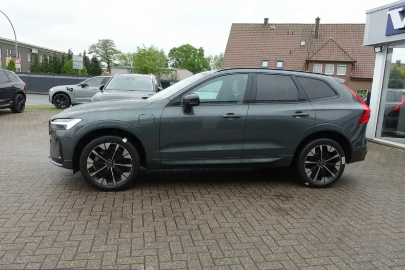 Volvo XC60 din 2025 cu 11.900 km - oferta VOL246644 - foto 6
