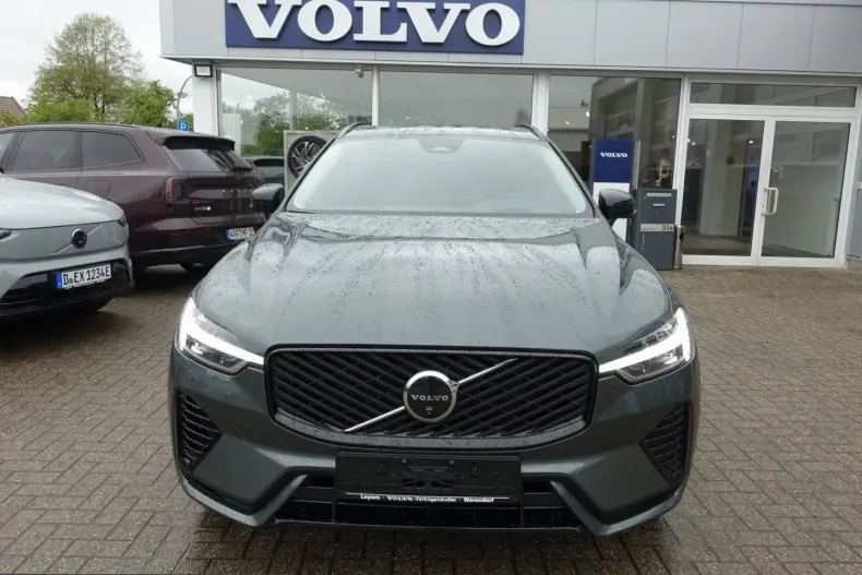 Volvo XC60 din 2025 cu 11.900 km - oferta VOL246644 - foto 7