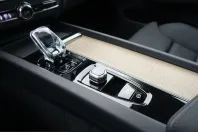 Volvo XC60 din 2025 cu 11.900 km - oferta VOL246644 - foto 16