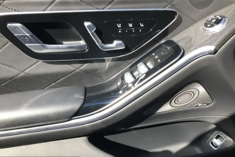 Mercedes-Benz S 580 (Clasa S) din 2024 cu 57.570 km - oferta MER246646 - foto 17