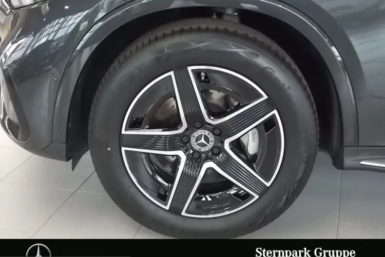 Mercedes-Benz GLC 400 (Clasa GLC) din 2024 cu 35.000 km - oferta MER246648 - foto 16