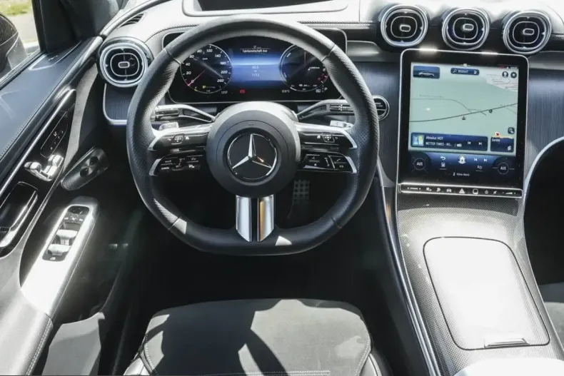 Mercedes-Benz GLC 400 (Clasa GLC) din 2023 cu 7.677 km - oferta MER246649 - foto 10