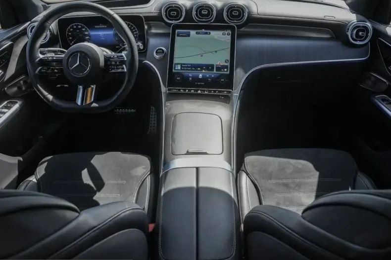 Mercedes-Benz GLC 400 (Clasa GLC) din 2023 cu 7.677 km - oferta MER246649 - foto 11