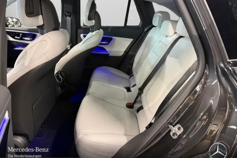 Mercedes-Benz GLC 400 (Clasa GLC) din 2023 cu 34.745 km - oferta MER246651 - foto 12