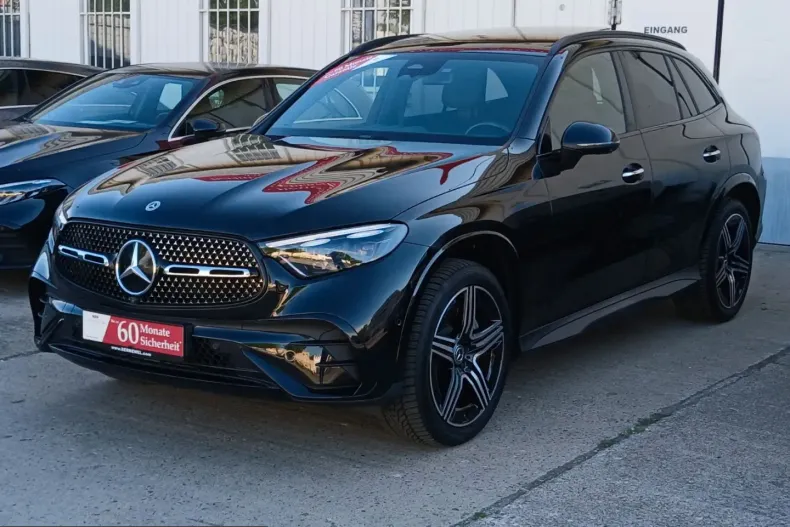 Mercedes-Benz GLC 200 (Clasa GLC) din 2023 cu 21.938 km - oferta MER246654 - foto 1