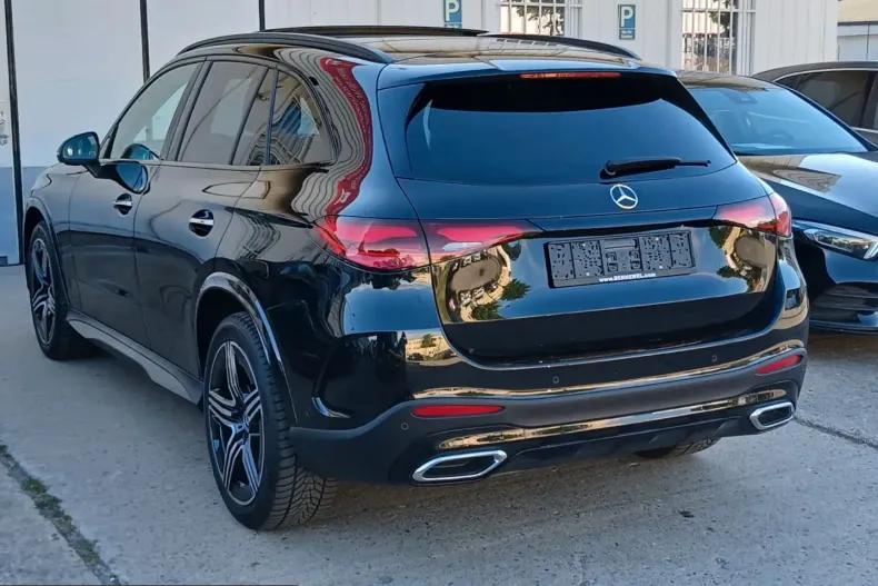 Mercedes-Benz GLC 200 (Clasa GLC) din 2023 cu 21.938 km - oferta MER246654 - foto 4