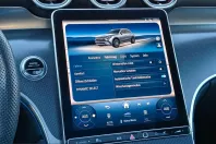Mercedes-Benz GLC 200 (Clasa GLC) din 2023 cu 21.938 km - oferta MER246654 - foto 29