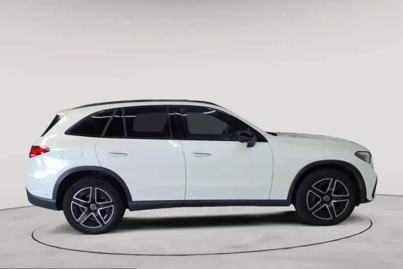 Mercedes-Benz GLC 220 (Clasa GLC) din 2023 cu 55.721 km - oferta MER246657 - foto 3