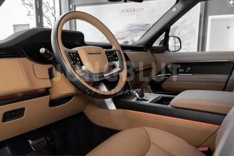Land Rover Range Rover din 2025 cu 9.275 km - oferta LAN246661 - foto 4