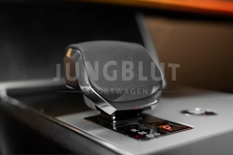 Land Rover Range Rover din 2025 cu 9.275 km - oferta LAN246661 - foto 6