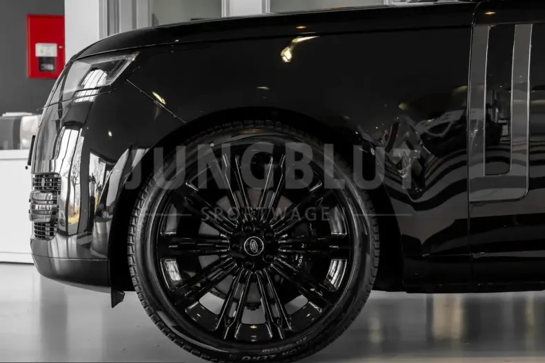 Land Rover Range Rover din 2025 cu 9.275 km - oferta LAN246661 - foto 13