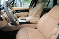 Land Rover Range Rover din 2025 cu 9.875 km - oferta LAN246662 - foto 8