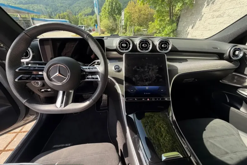 Mercedes-Benz CLE 200 (Clasa CLE) din 2025 cu 23.450 km - oferta MER246663 - foto 9