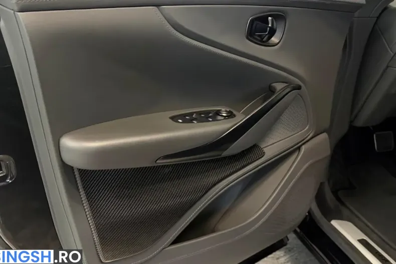 Aston Martin DBX din 2024 cu 13.896 km - oferta AST246680 - foto 16