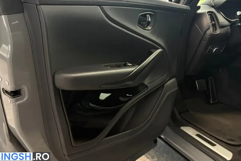 Aston Martin DBX din 2024 cu 10.491 km - oferta AST246682 - foto 16