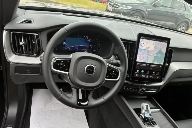 Volvo XC60 din 2025 cu 25.940 km - oferta VOL246684 - foto 14