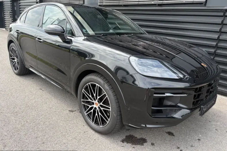 Porsche Cayenne din 2025 cu 10.700 km - oferta POR246688 - foto 8