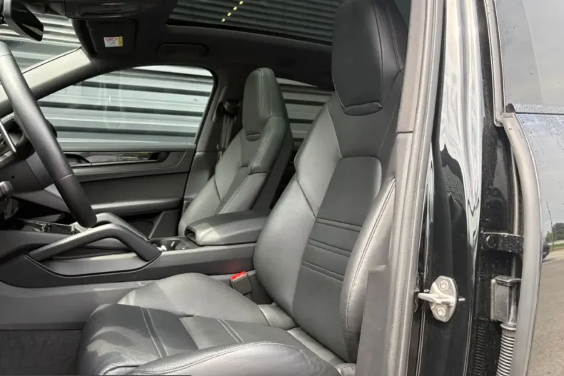 Porsche Cayenne din 2025 cu 10.700 km - oferta POR246688 - foto 18