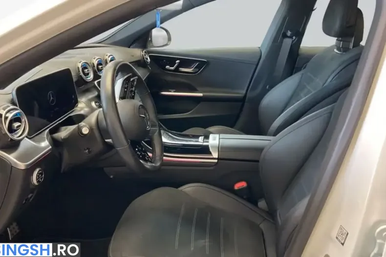 Mercedes-Benz C 300 (Clasa C) din 2025 cu 24.751 km - oferta MER246689 - foto 11