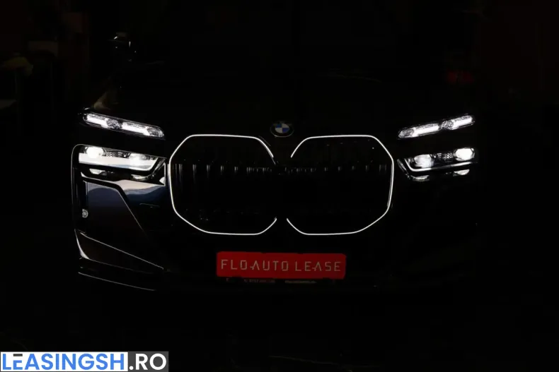 BMW 740 (Seria 7) din 2026 cu 20 km - oferta BMW246692 - foto 36