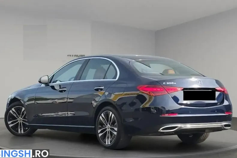 Mercedes-Benz C 300 (Clasa C) din 2022 cu 66.000 km - oferta MER246693 - foto 14