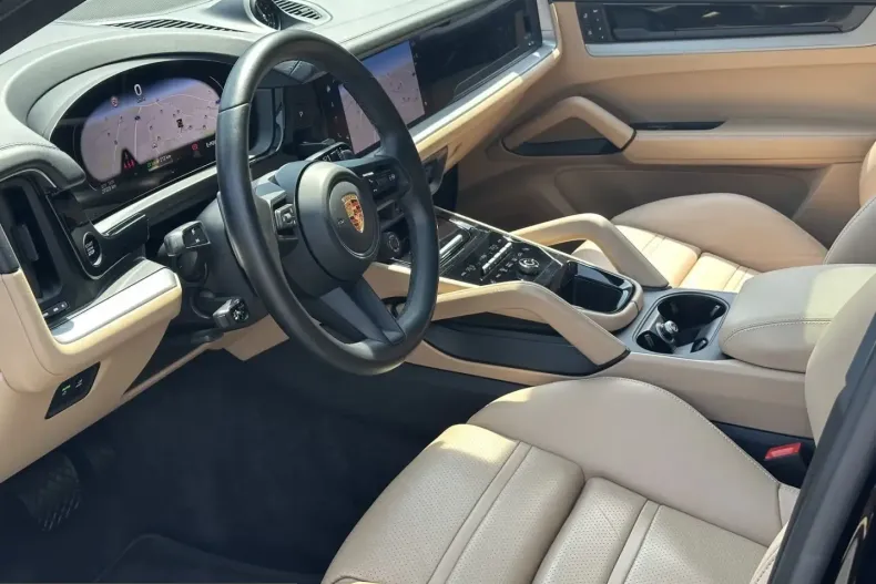 Porsche Cayenne din 2025 cu 12.100 km - oferta POR246694 - foto 26