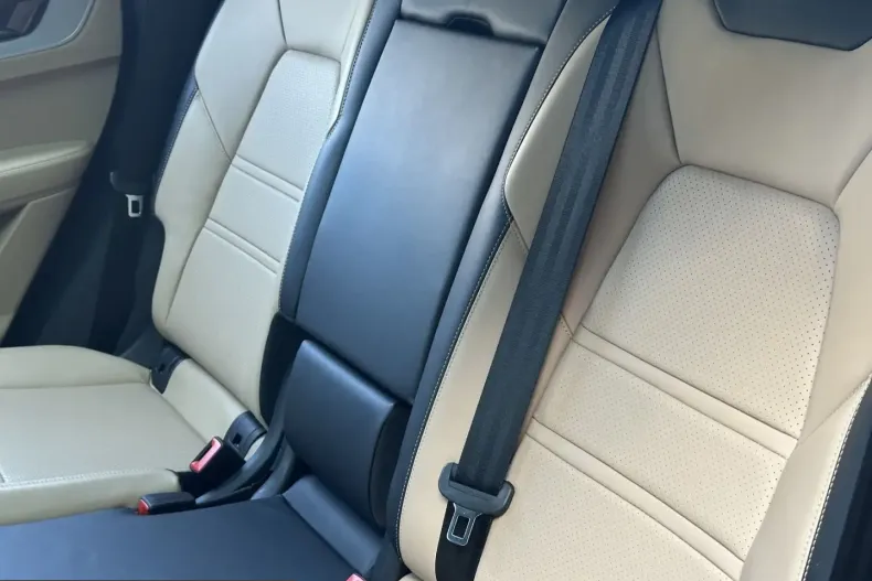 Porsche Cayenne din 2025 cu 12.100 km - oferta POR246694 - foto 28