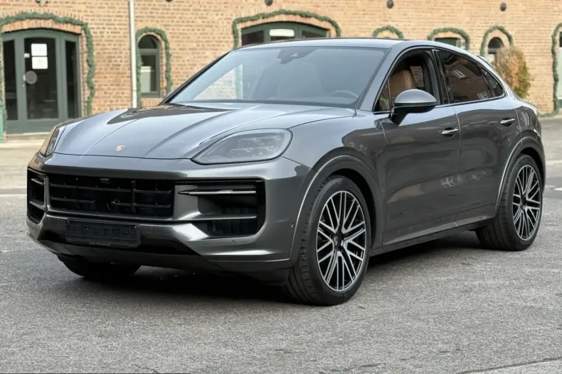 Porsche Cayenne din 2024 cu 14.700 km - oferta POR246698 - foto 17