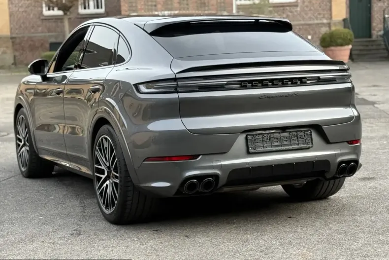 Porsche Cayenne din 2024 cu 14.700 km - oferta POR246698 - foto 23