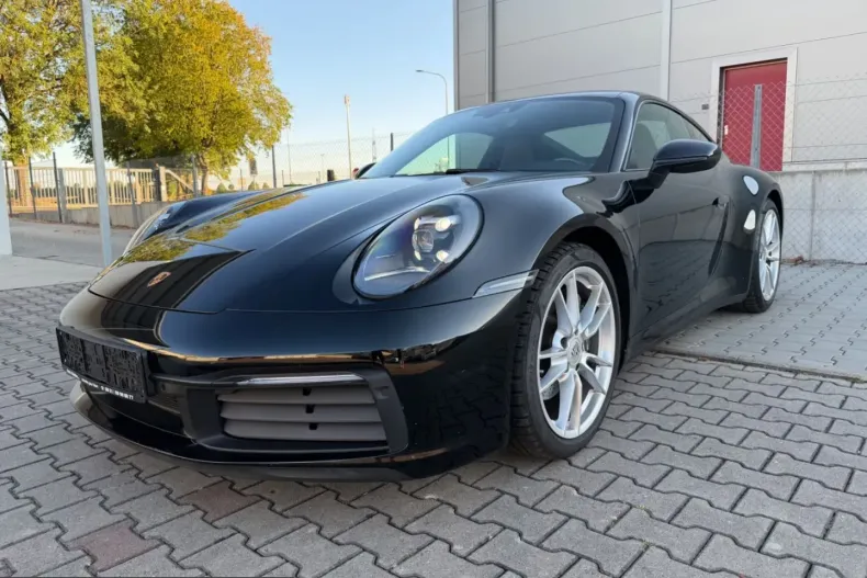 Porsche 992 din 2024 cu 69.402 km - oferta POR246701 - foto 1