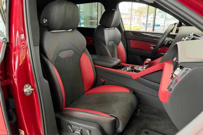 Bentley Bentayga din 2023 cu 6.000 km - oferta BEN246710 - foto 32