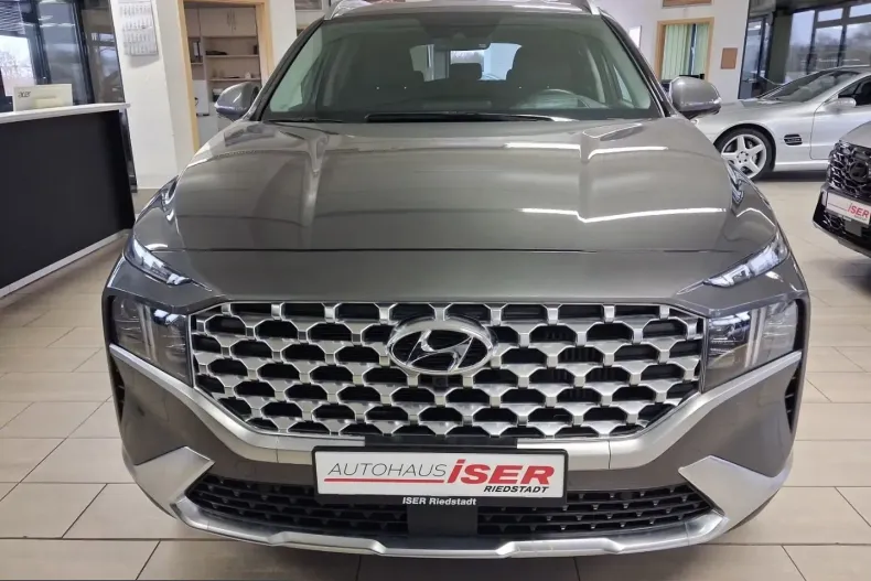 Hyundai Santa Fe din 2023 cu 49.990 km - oferta HYU246715 - foto 2