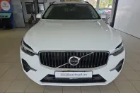 Volvo XC60 din 2022 cu 41.568 km - oferta VOL246721 - foto 4