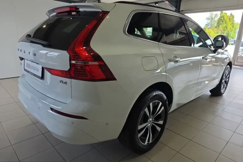 Volvo XC60 din 2022 cu 41.568 km - oferta VOL246721 - foto 6