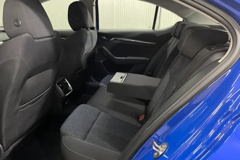 Skoda Octavia din 2023 cu 52.538 km - oferta SKO246731 - foto 12