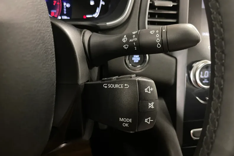 Renault Megane din 2023 cu 49.814 km - oferta REN246732 - foto 19