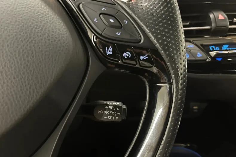 Toyota C-HR din 2021 cu 50.360 km - oferta TOY246733 - foto 22