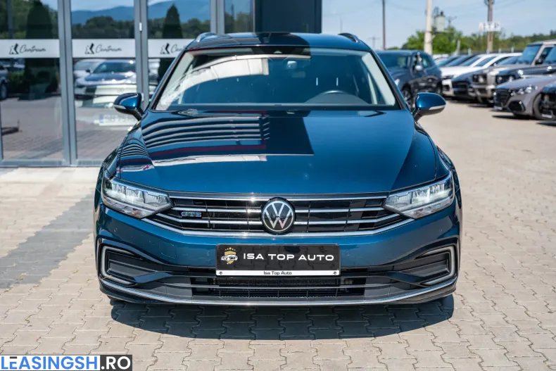 Volkswagen Passat din 2021 cu 146.344 km - oferta VOL246736 - foto 2