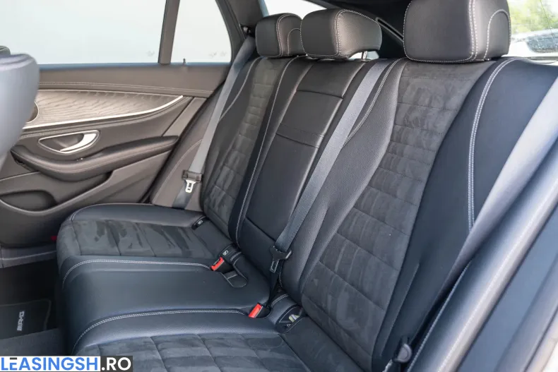 Mercedes-Benz E 300 (Clasa E) din 2022 cu 114.311 km - oferta MER246737 - foto 7