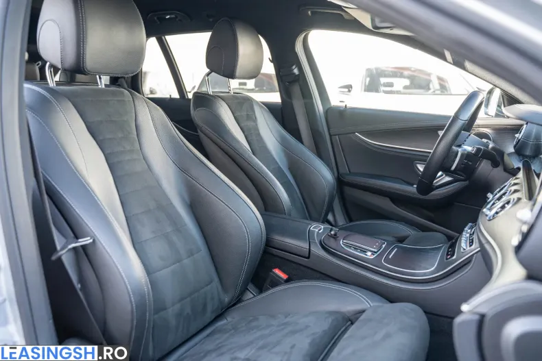 Mercedes-Benz E 300 (Clasa E) din 2022 cu 114.311 km - oferta MER246737 - foto 10