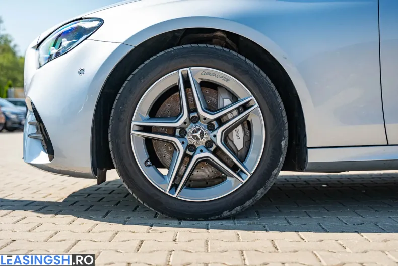 Mercedes-Benz E 300 (Clasa E) din 2022 cu 114.311 km - oferta MER246737 - foto 15